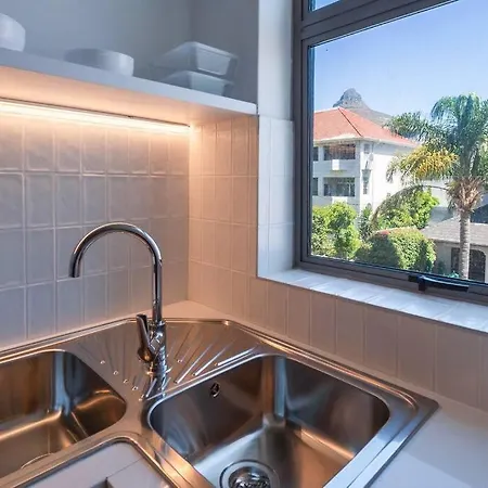 Brand New Seapoint Apartment Kaapstad Buitenkant foto