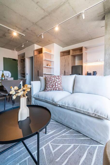 Brand New Seapoint Appartement